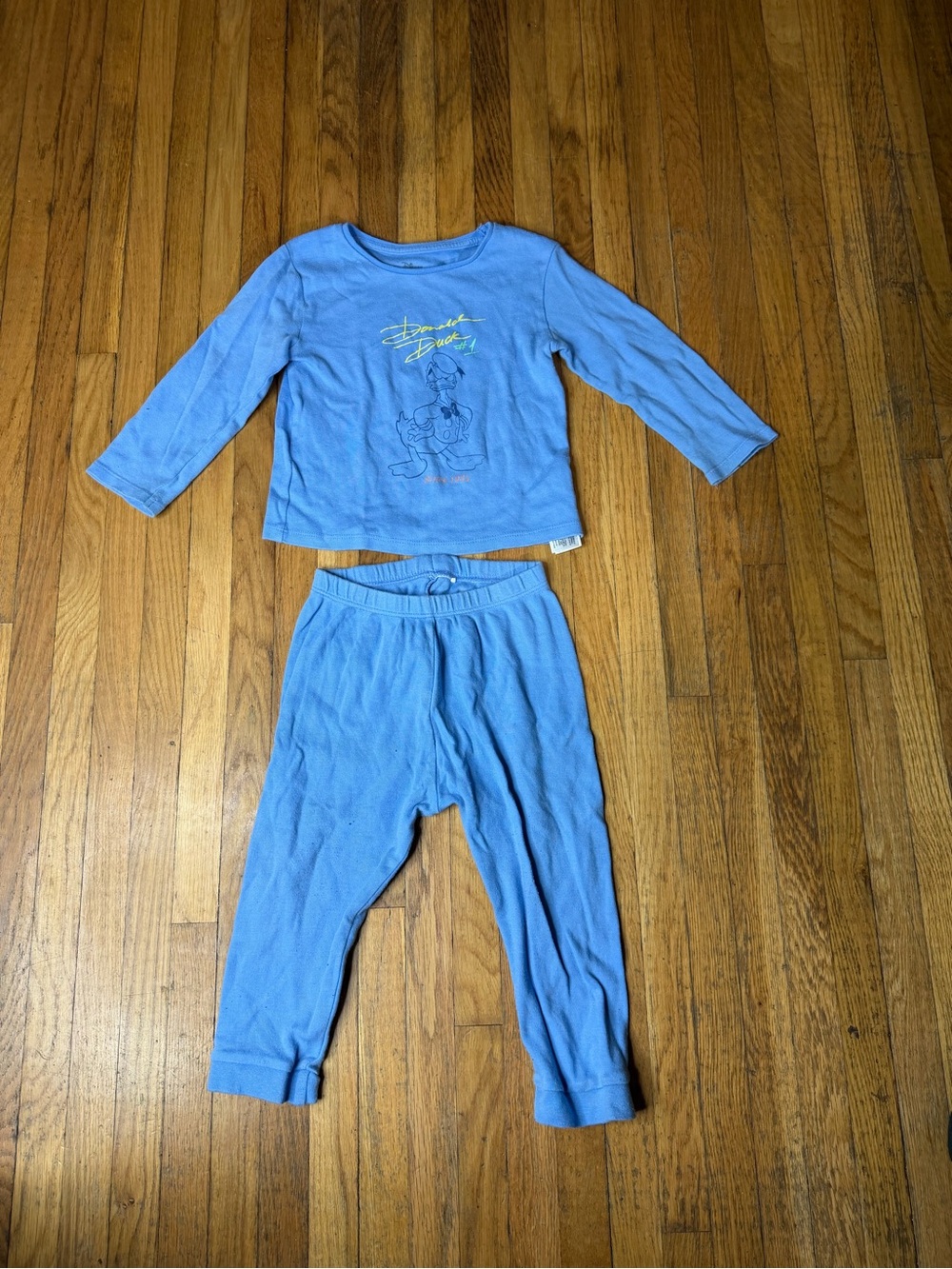 Disney Primark 18/24 Donald duck pajamas